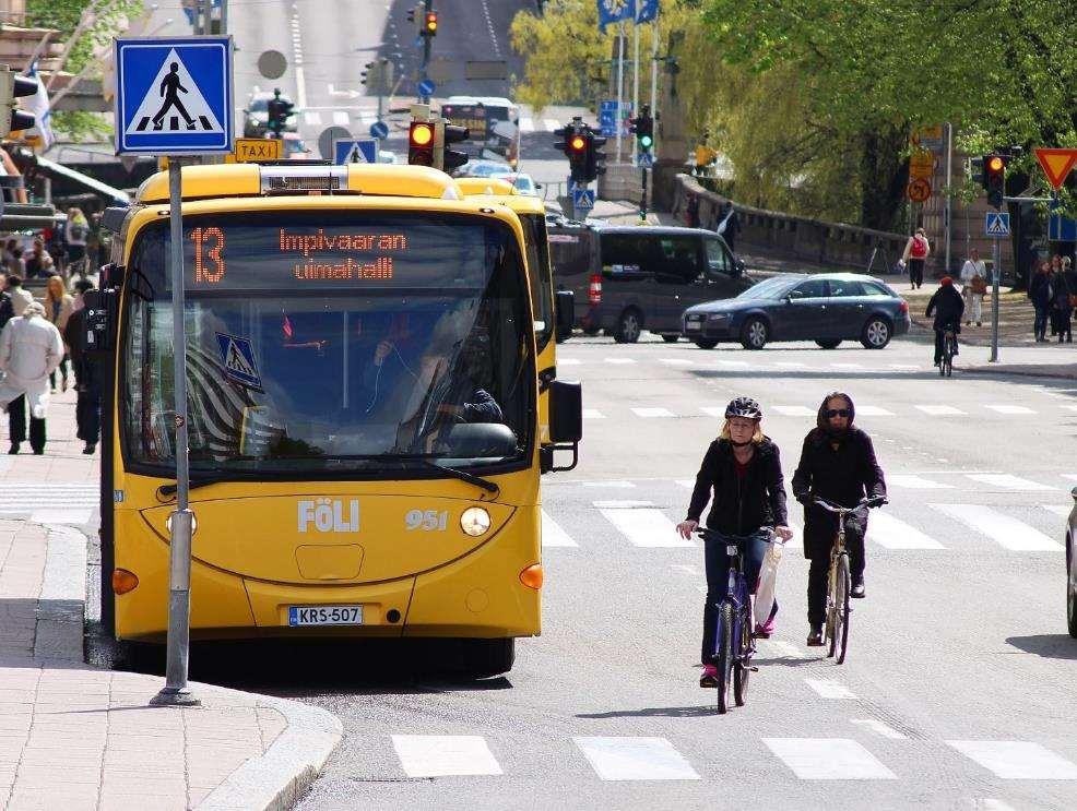 CIVITAS ECCENTRIC, Liikenneympäristökysely Kuva: Saara Norrgran, Valonia Liikenneympäristö kiinnostaa;