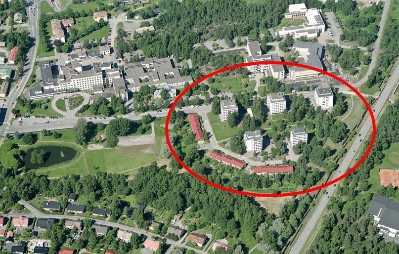 slammattuja, asbestisementtilevyvuorausta sekä betonipintaa.