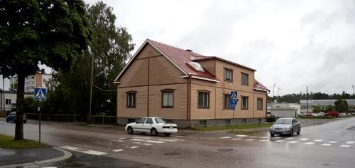 Sepäntalossa on nähtävissä vielä jugendin piirteitä. telua.
