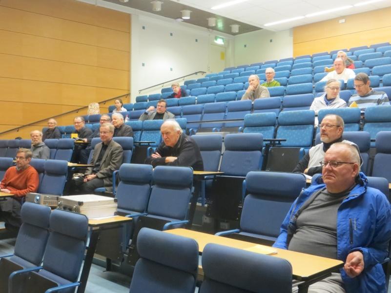 Almanakkaan otettavat tiedot, tähtitieteelliset merkinnät mukaan lukien, ovat vaihdelleet aikojen kuluessa mutta perusrakenne on pysynyt samana. Ensimmäinen nykyisen mallinen almanakka ilmestyi 1976.
