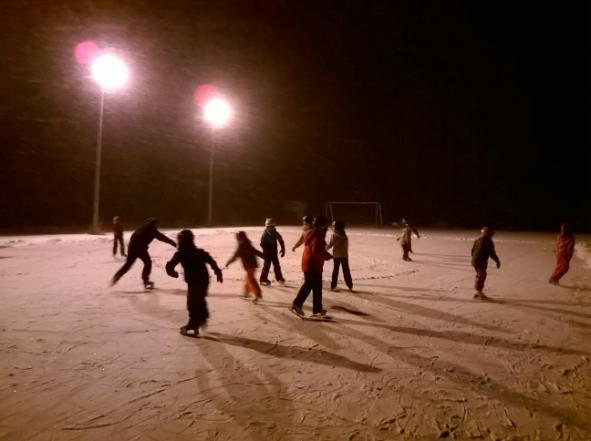 Kesäleirit toteutettiin perinteeksi muodostuneella tavalla yhteistyössä Ruoveden Seurakunnan kanssa Autiossa.