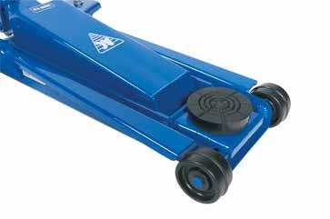 HYDRAULISTEN HALLINOSTIMIEN LISÄVARUSTEET GS1 Tuotekoodi: 270-C2-3601400 Nostosatulan kumityyny Suojaa auton