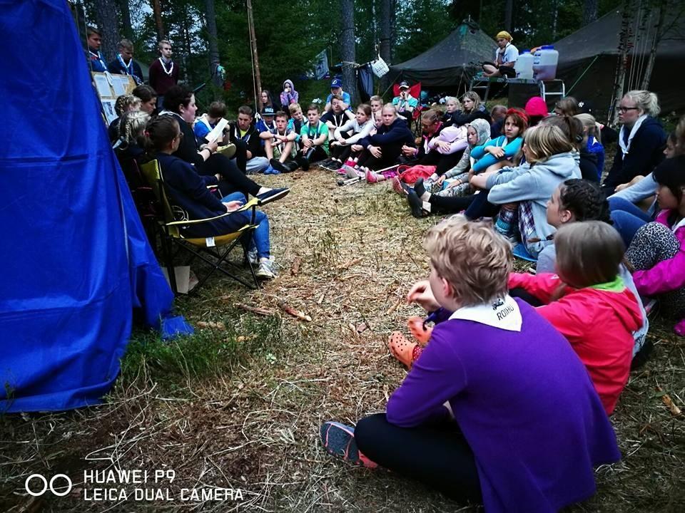 Olen tällä hetkellä suorittamassa asepalvelusta