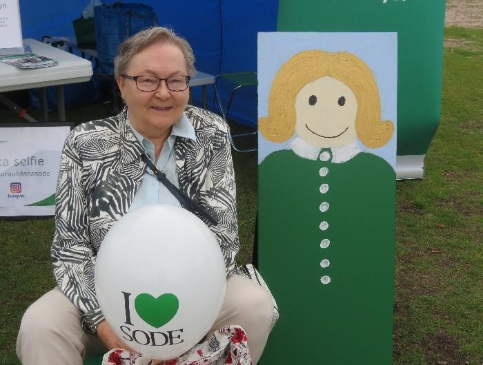 Etelä-Suomen sotilaskodit tarjosivat munkkikahveja, ja Sotilaskotiliitto esitteli toimintaansa usean muun maanpuolustusjärjestön joukossa.