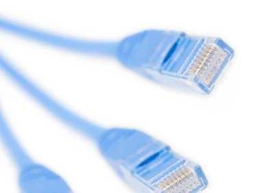 Teema: Siirtyminen IPv6-yhteyskäytäntöön Nykyisin käytössä olevat IP versio 4 -osoitteet ovat
