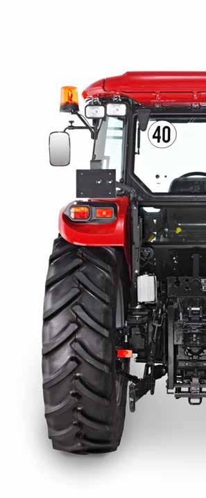 HYDRAULIIKKA LUJAA LUOTETTAVUUTTA Farmall A -traktorit ovat polttoainetaloudellisia, mutta eivät kitsastele kun on kyse työkoneille tuotettavasta voimasta.
