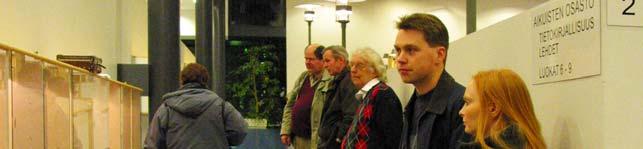 2004 Koulutus Digitaalikuvaus. Luennoitsijoina olivat Heikki Ilaskari ja Tapani Rinta-Karjanmaa. Laadukas kuva. Luennoitsijoina olivat Heikki- ja Heli Ilaskari. Valokuvan kehystys.