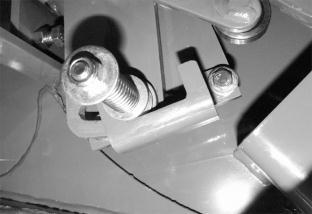 38 /BA/Ei nstellungen/gr oßpackenpr esse/variabl es F üllsystem VFS/Bi G PAC K 4x4/Dämpungseinrichtung T ext 4x4 Baur eihe @ 107\mod_1334223449756_71.
