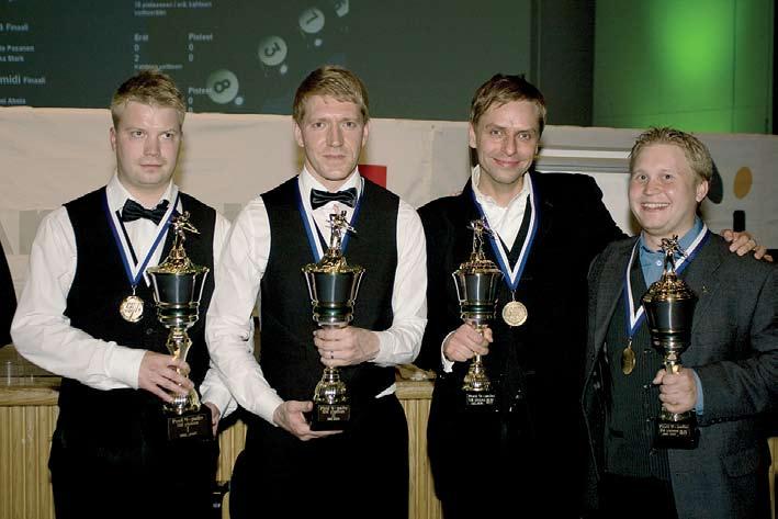 Toinen erä oli pitkään seiftailua, jossa sitten Valtterille aukesi paikka, mutta harmittavasti hän löi kasin ohi, erä Sampolle kuten myös kaksi seuraavaa.