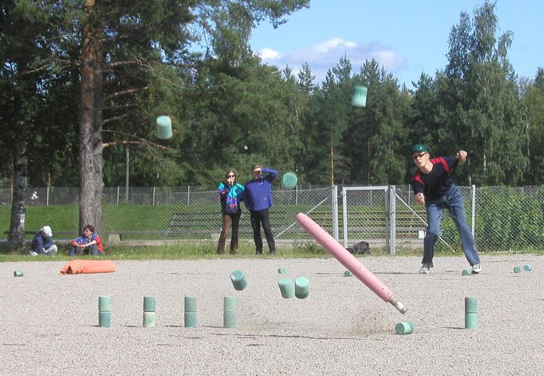 Seura 29 2003 Juvonen Veli-Pekka Imatran Kyykkä 30 2004 Ehoniemi Veli-Pekka Peiponen Mika Tammer-Kyykkä Nurmeksen Kyykkäseura Nissinen Tuomo Tammer-Kyykkä Rautiainen Joni Kuopion Kyykkäseura 28