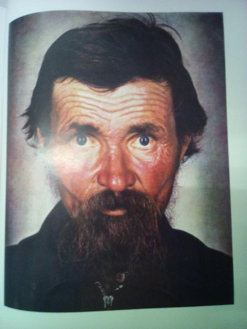Petsamon munkki -Rasputin? Vai hänen kadonnut kaksoisveli Rupsatin?