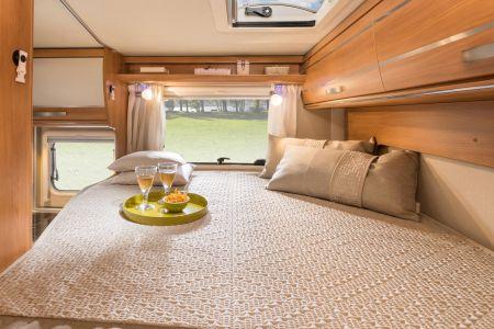 HYMER Van Lisävarusteet Paras tiiviys Nukkua hyvin Valoa ja suojaa HYMER Vanin