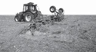 LEISTUNGS-MÄH-AUFBEREITER SELF-PROPELLED
