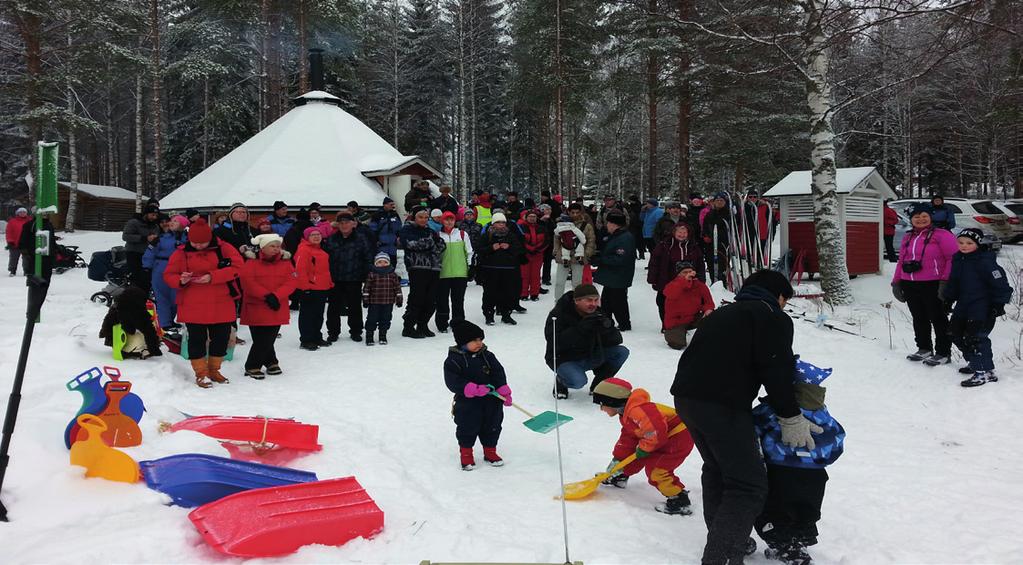 ja Pisalla 4.2.2017 Pisa houkutti ulkoilemaan. Kuva: Martti Rissanen Talveen sukellettiin 4.2. myös Pisan maisemissa.