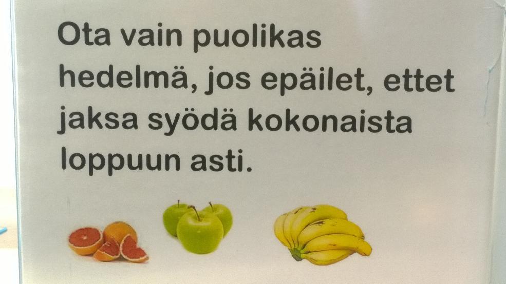 Pakkausjätettä vähennetään monin keinoin, esimerkiksi pakkaamalla retkieväät pestäviin rasioihin ja mehupulloihin ja tilaamalla raakaaineet mahdollisimman isoissa