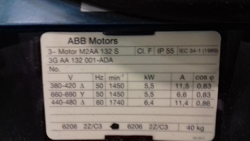 Moottori on ABB- kolmivaiheinen oikosulkumoottori.