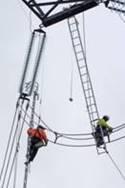 laajempiin kokonaisuuksiin - maantieteelliset alueet erilaisia eri toiminta-alueilla Fingridin uusi strategia ja johtamismalli tukevat