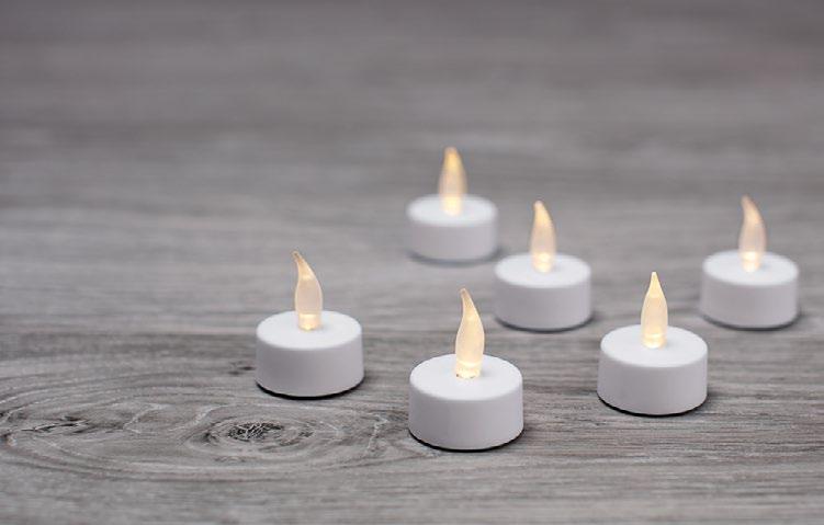 Pristokäyttöisen ( x AAA) LED-vlisimen