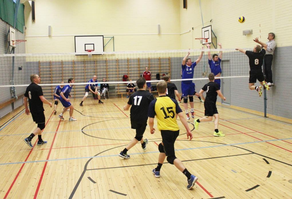 HuKi tyly vieras Vehniällä 22.1 HuKi Jyväskylästä kohtasi su 22.1 miesten 4-sarjan ottelussa isäntäjoukkue Wartin. Molemmilla oli panoksena sijoituksen parantaminen kohti ylempää lopputurnausta.