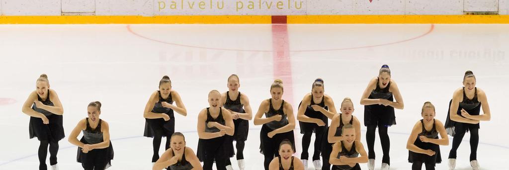 Puoli neljältä alkoi jää Myyrmäen jäähallissa. Jo harkoissa fiilis oli katossa laulaessamme Sata salamaa Antti Tuiskun versiona.