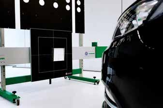 Kulmasäätölevy ja laserkohdistin tutkille (Radar Kit I) Peililisäsarja tutkille (Radar Kit II) Tarkkuus on perusedellytys Tarkkuus on perusvaatimus kuljettajan tukijärjestelmissä käytettävien tutkien