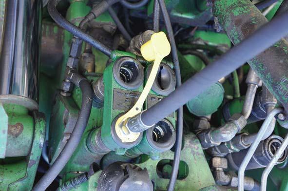 Pos: 16.30.1 /BA/Inbetriebnahme/Ladewagen/HydraulikEinfachwirkender Hydraulik Anschluss Nachlauf-Lenkachse Überschrift @ 60\mod_1297780560976_71.docx @ 560942 @ 2 @ 1 Pos: 16.30.2 /BA/Inbetriebnahme/Ladewagen/HydraulikHydraulikanschluss Nachlauf-Lenkachse einfachwirkender Zylinder @ 60\mod_1297780029558_71.
