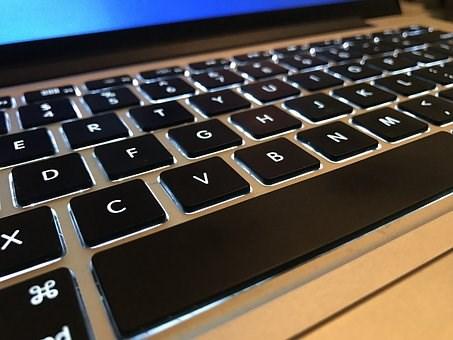 Sisäistä tiedotusta järjestetään lisäksi myös työpaikkakokouksissa ja erilaisissa tiedotustilaisuuksissa. Henkilöstölle suunnattuja tiedotteita voi lukea myös verkosta kaupungin kotisivuilta: www.