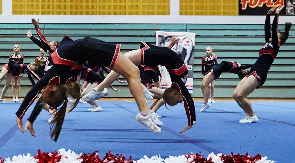 HAC 2016 toimintakertomus Sivu 6 / 14 (Kuva: SCL, Kuvaaja: Tero Wester) Akrobatiavalmennusta toteutetiin kahden osa-alueeseen koulutetun valmentajan johdolla.