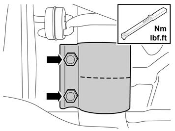 35 Koskee AWD:llä varustettuja autoja Asenna takaisin takimmainen kumiripustus vetopyörästön kohdalle.