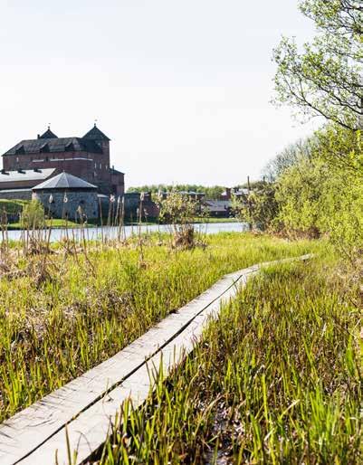 Ranta on arvaamaton, se pauhaa mutta myös palkitsee. Se on maisemataulu, joka maalaa itse itsensä ja toivottu vieras, joka kylään tultuaan saa jäädä. Lue lisää: yit.
