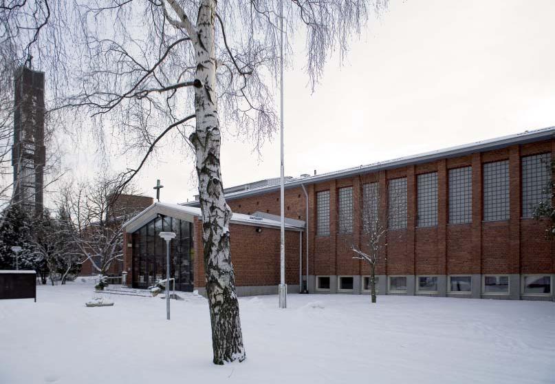 JULKISIVU LÄNTEEN 1:400 JULKISIVU