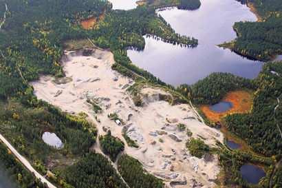 Ympäristörikoksiin puututaan aiempaa enemmän Sorafirman johtajalle vaaditaan vankeutta Natura-alueen törkeästä tuhoamisesta. TUHO.