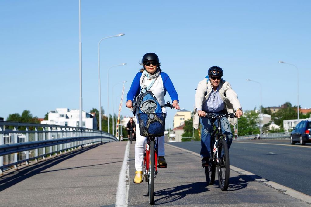 Kysymyksiä? Liikkumiseen liittyviä myyttejä? Liikuntatutkimuksen haasteita?