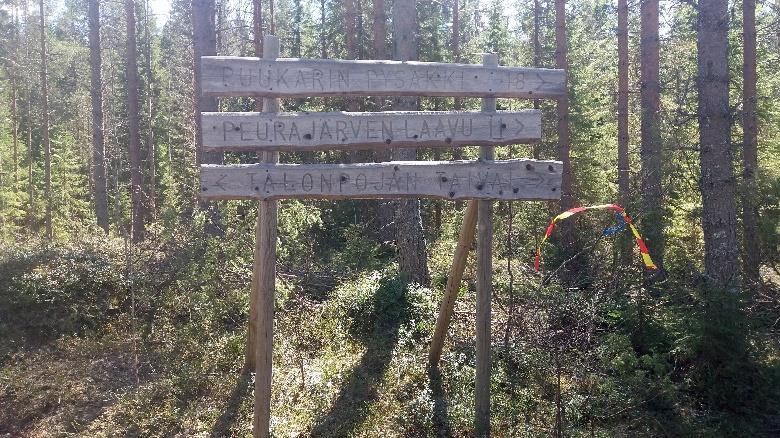 Seuraavalla 800m taipaleella on paljon ja osin huonokuntoisia pitkospuita.