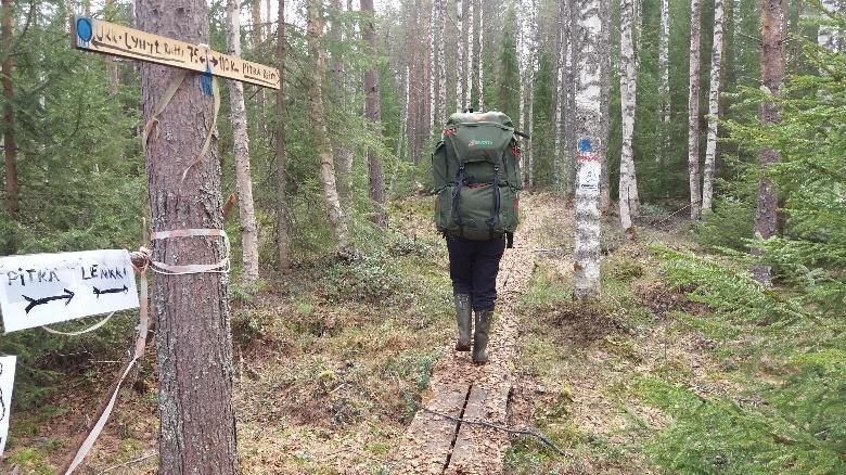 Pohjoiseen juoksureitti jatkuu pitkin UKK-reittiä.