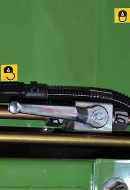 Työskentely ja kuljetusajo Hydraulisella Tridem-akselistolla varustettu malli 14.5.