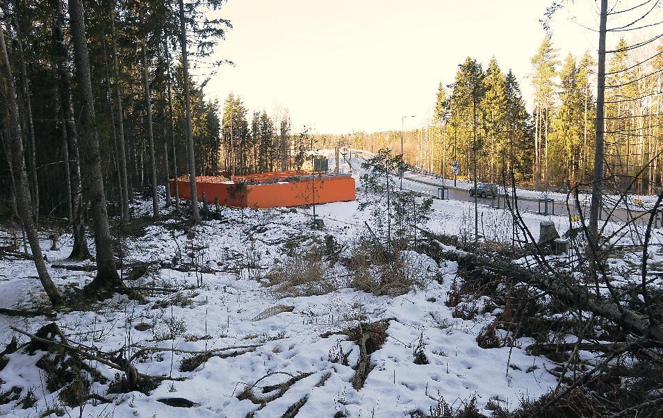 Suomenlahdentien jatkeen pohjoispuolelta. Maaliskuu 2017.