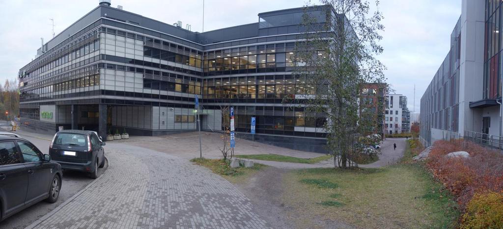 6 (13) 2.2 Selvitys alueesta 2.2.1 Alueen yleiskuvaus Suunnittelualue sijaitsee Perkkaalla Upseerinkadun ja Lähetinpolun kulmassa osoitteessa Upseerinkatu 2 ja 4.