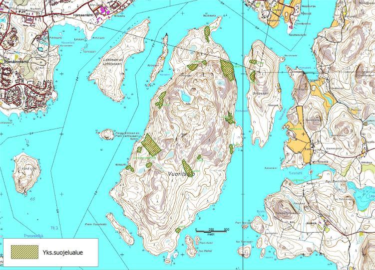 4 Kuva 3. Vuoritsalossa sijaitsevat suojelualueet sekä luontotyyppirajauspäätökset. 4 LUONTOSELVITYS 4.