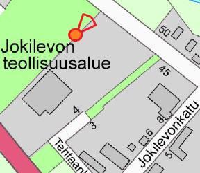 Tehtaanpuiston alueella sijaitsee oja, joka viettää Metsälinnankadun