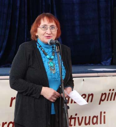 Liečindiä hyviä sil aigua ei olluh, jäi brihaččuine ihan sogiekse. Ennegi ei olluh Matveil äijiä dovariššua, a nygöi netgi nagrettih da riäzitettih händy. Häi toiči kävyi kižuamah lapsienke pihale.