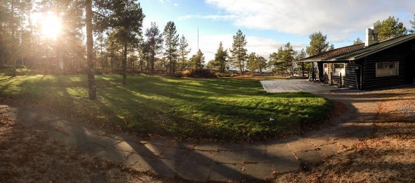 82, KH 2017-03-27 16:00 / :s bilaga: Liite 82 A, kh 27.3.2017 2 Del 1 Hinderfri stig vid Fäboda Café, trädäck på klipporna.