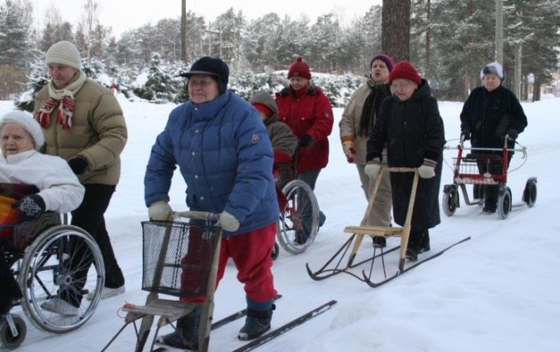 Ohjatut ulkoiluryhmät säännöllisesti kokoontuva ulkoiluryhmä lähellä kotia ikäihmisille, jotka liikkumiskyvyn ongelmista tai muista syistä tarvitsevat tukea ja kannustusta