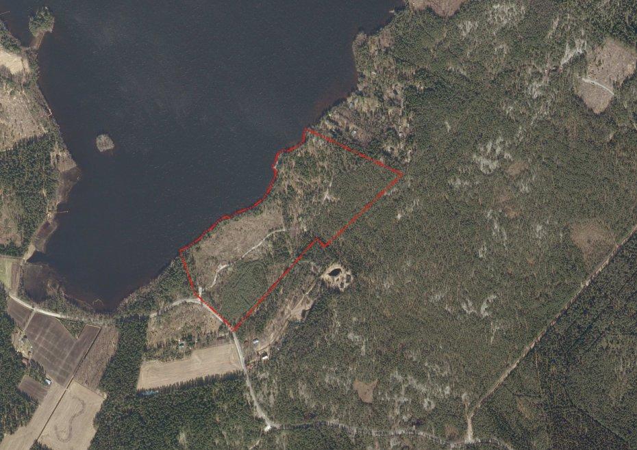 sivu 2 (6) Ilmakuva Alueen läpi kulkevan Järveläntien kaakkoispuoli ja