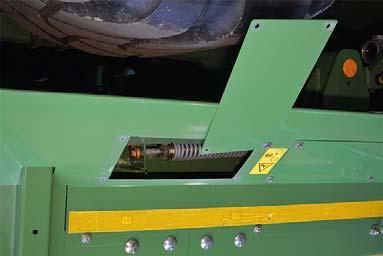 13 /BA/Wartung/Ladewagen/Antriebsketten/Antriebskette ölen I Bild TX @ 244\mod_1395763317568_71.docx @ 1908676 @ @ 1 Pos: 178.47.