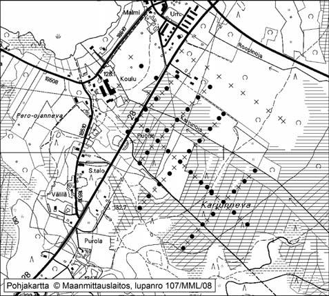 Tapio Toivonen ja Teuvo Herranen 27. Karjunneva Karjunneva (kl. 3413 01, x = 7109,6, y = 3467,9) sijaitsee noin 0,5 km Pyhännän keskustasta etelään.