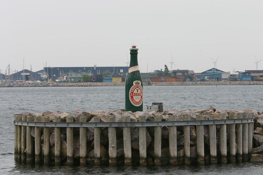 Matkalla Kööpenhaminaan seuraavat majakat, ohjelmoi navigaattoriisi sijainnit valmiiksi. Hellerup-majakka Matka seuraavalle majakalle 10 min.