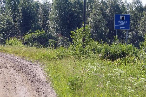 Tiepohjan lopussa oikealle jää aukko, (virallinen