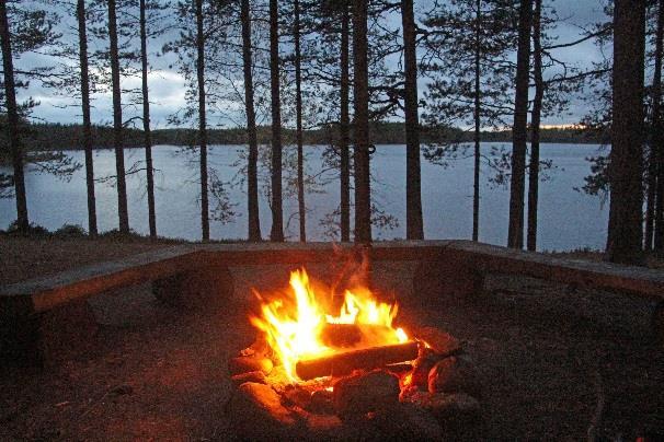 Ohitetaan Ison Valkeisen kierrolle ja toiseen suuntaan