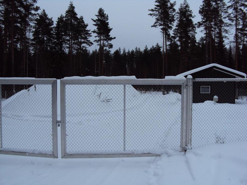 27 KUVA 5. Vilkonharjun vedenkäsittelylaitos (Kosunen 2013). 6.